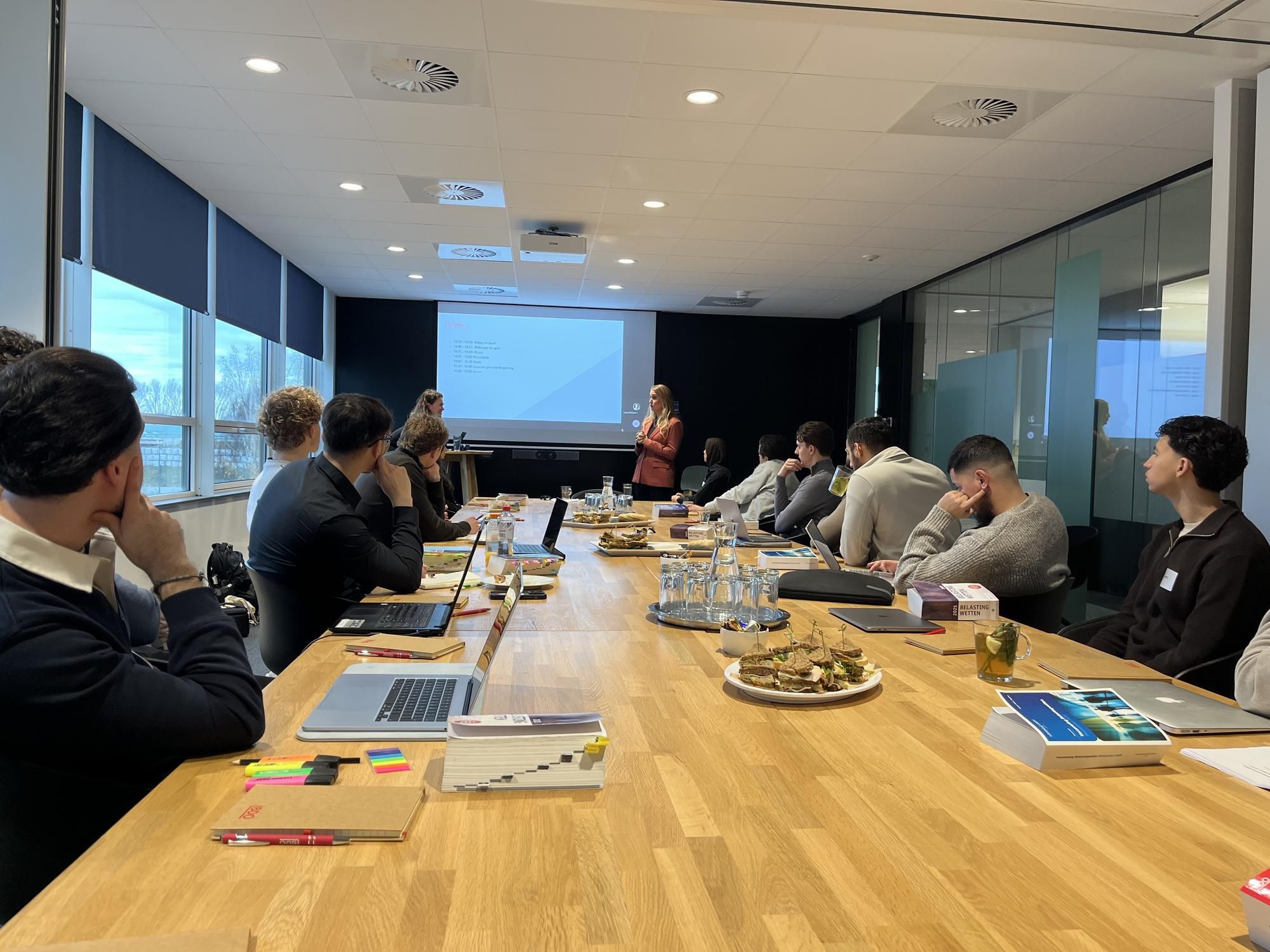 Tentamentraining VPB x EY