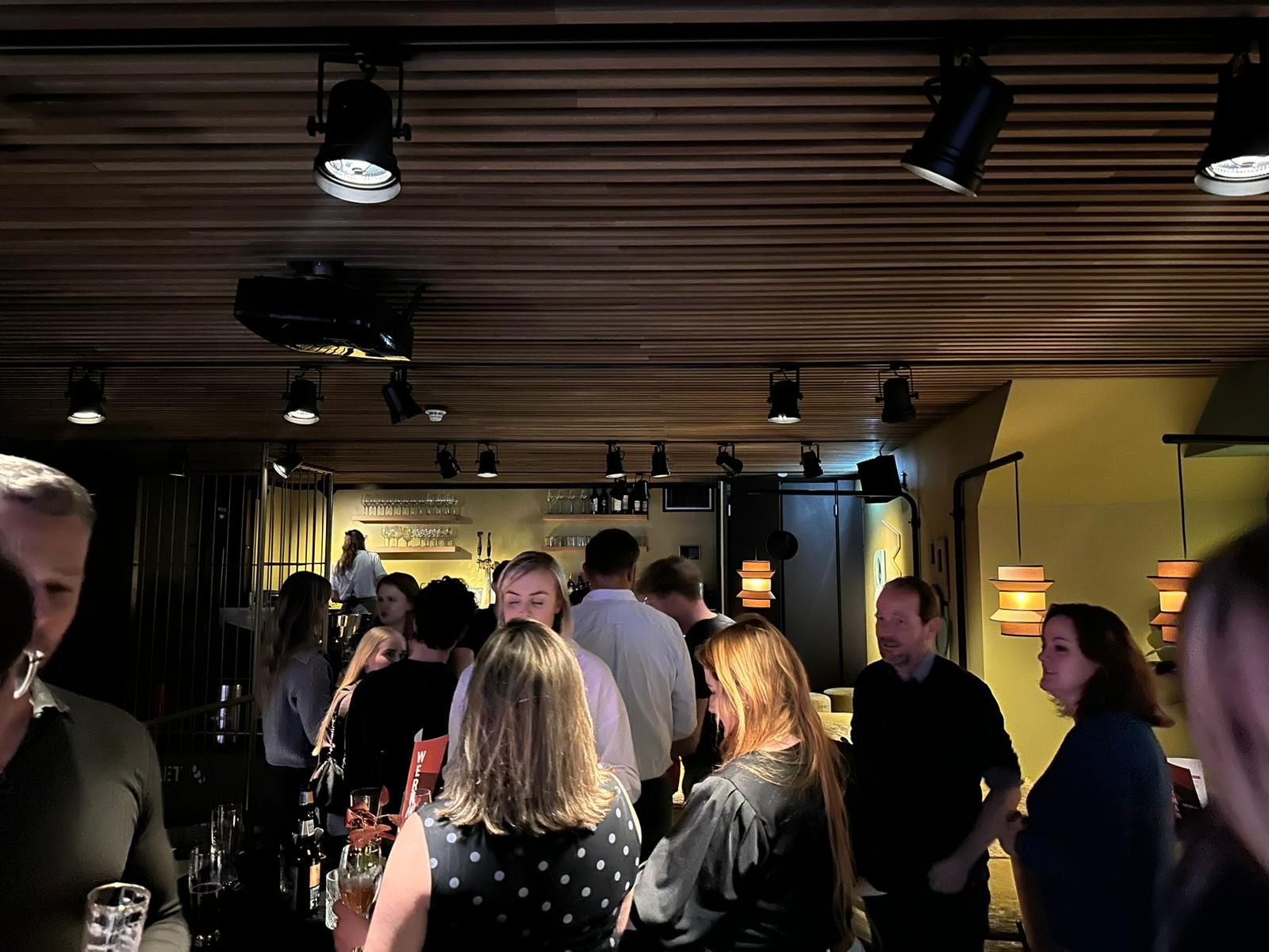 Borrel april