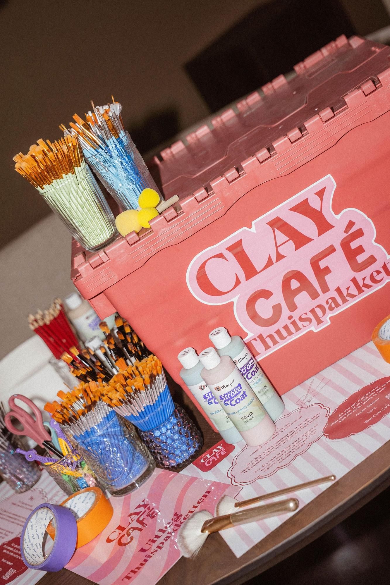 Creatieve workshop: keramieken mok schilderen