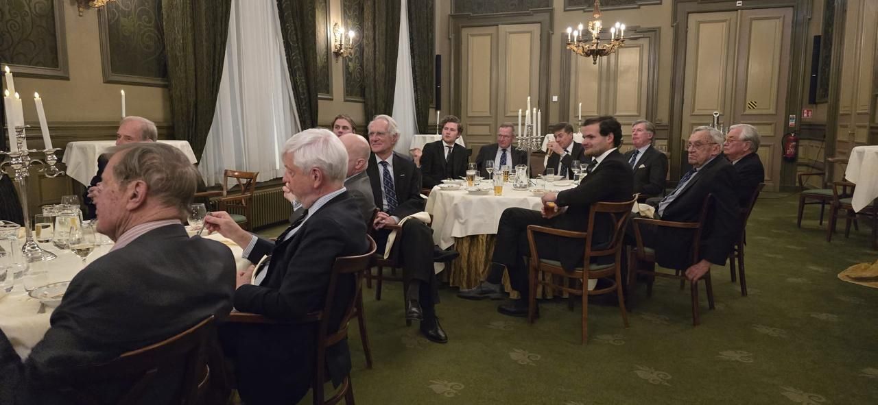 Senaatsdiner Hermestafel Den Haag De Witte