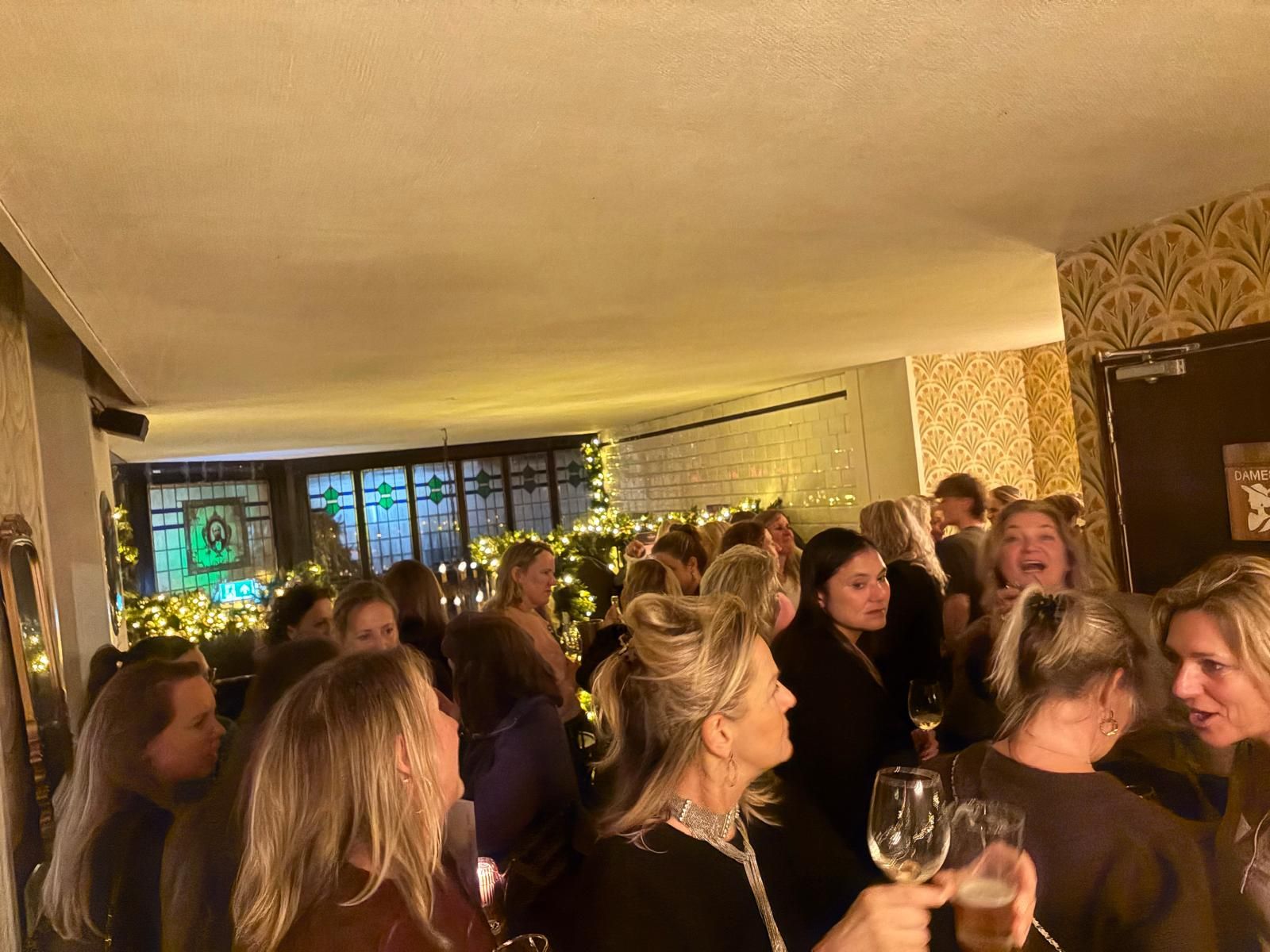 Borrel Mimosakring Rotterdam