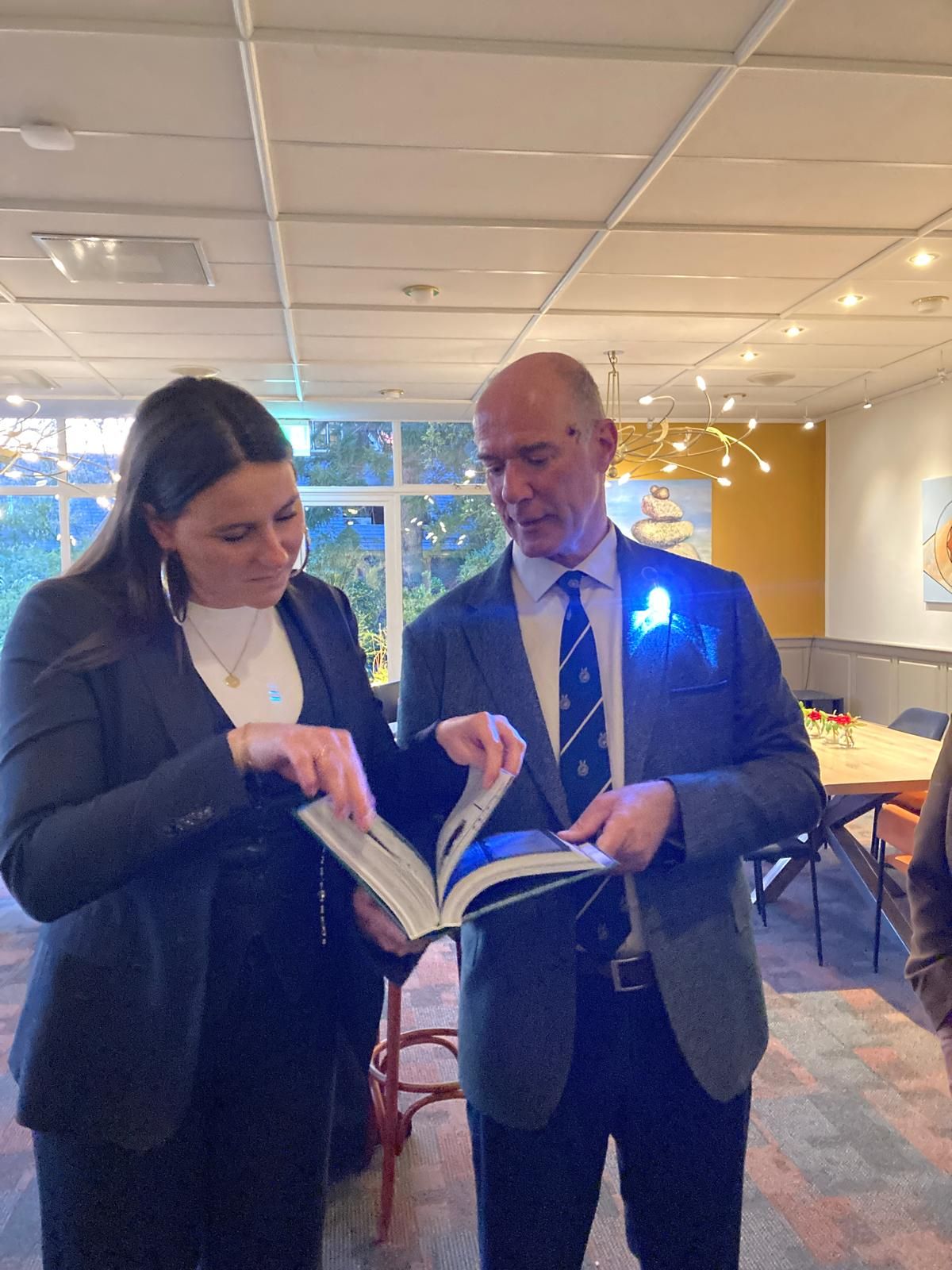 De Senaat op bezoek bij de Kring in Eindhovem