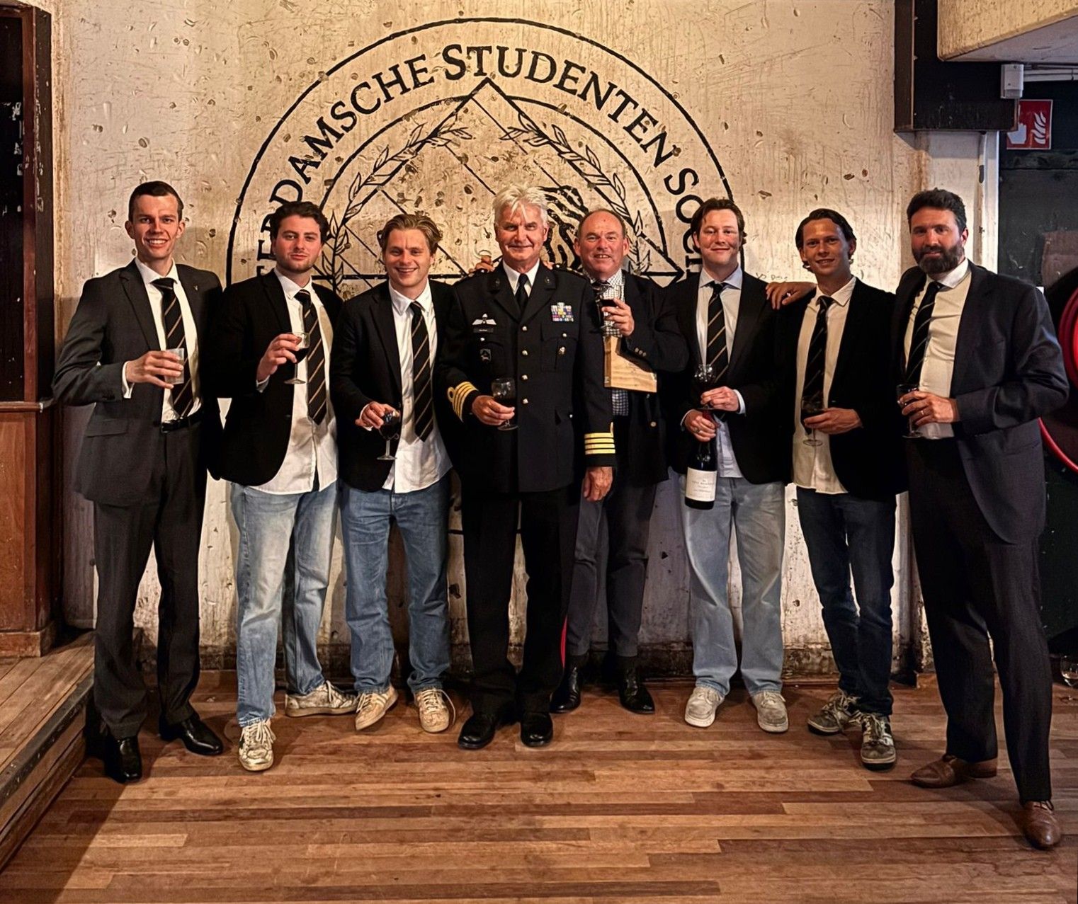 De Schutterij versterkt verder de banden met het Korps Mariniers