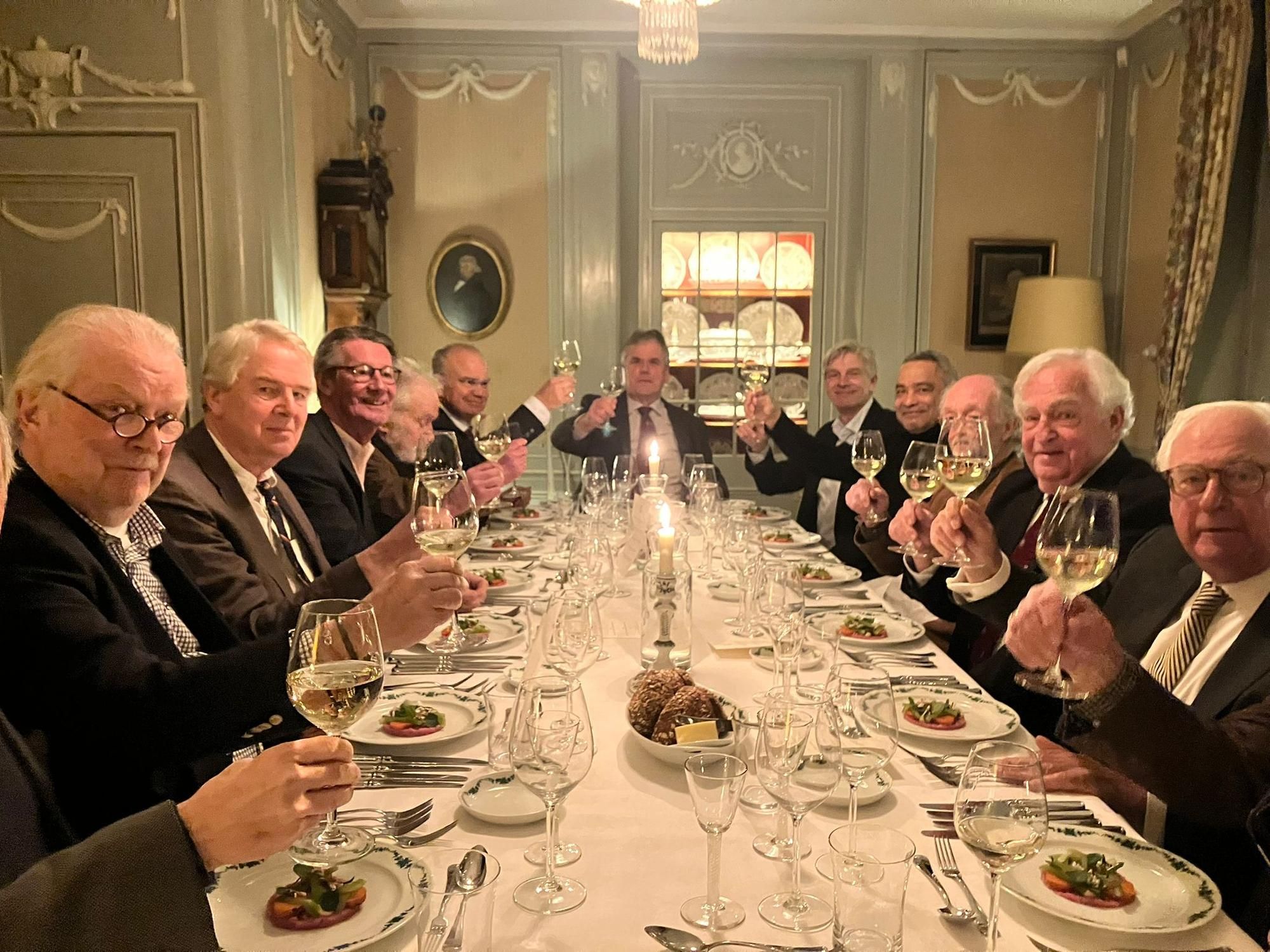 Verslag Heerendiner Hermeskring Fryslân