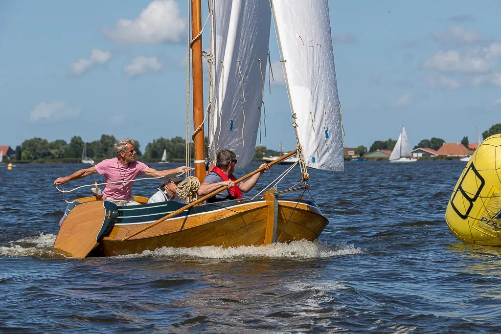 Varen in een Tjotter